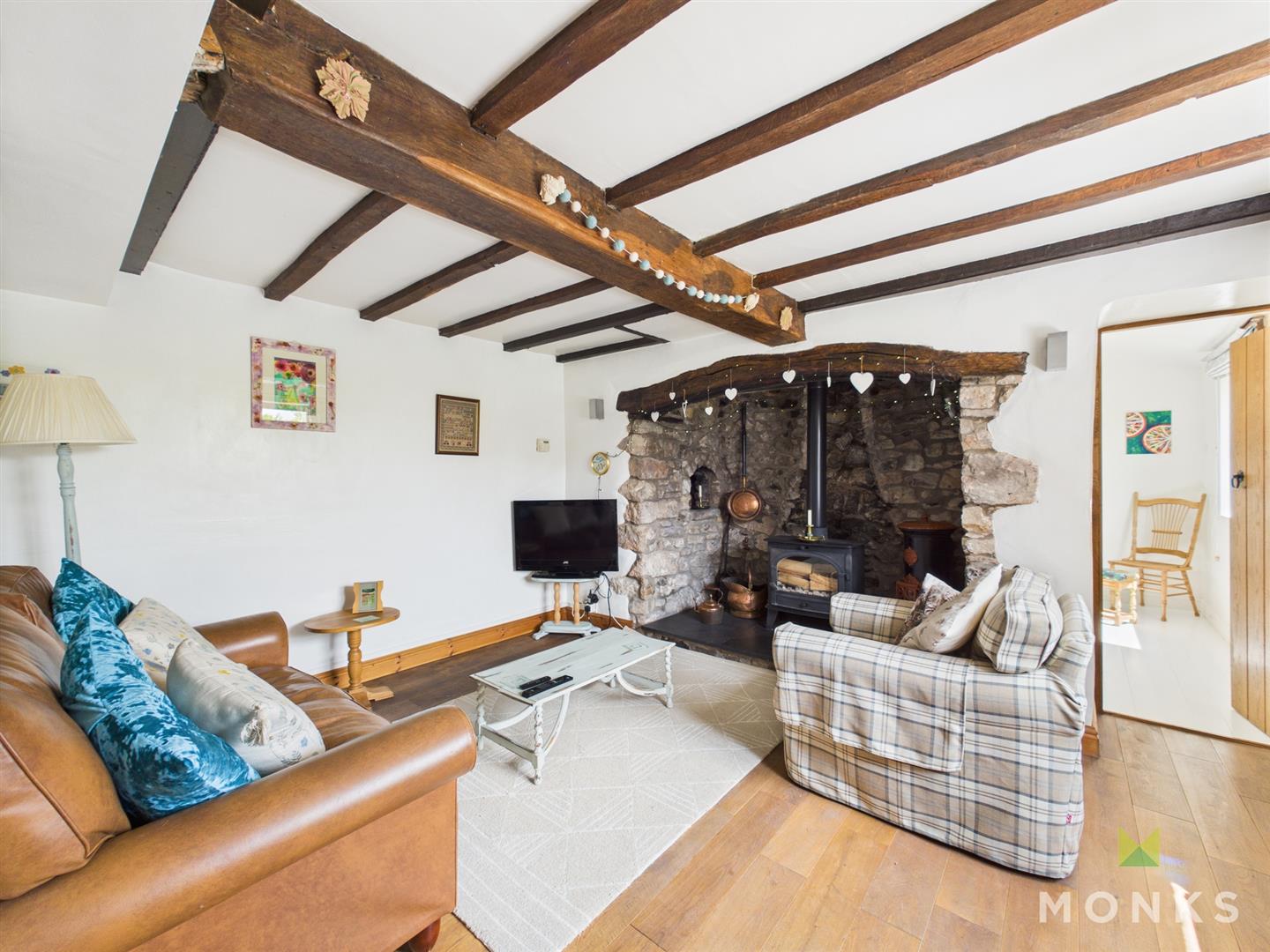 Silverdale Cottage Springbank Close, Oswestry, SY10 9DJ For Sale Silverdale Cottage Springbank Close, Oswestry, SY10 9DJ For Sale